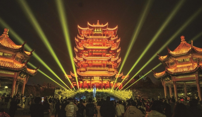 武汉过年那里可以放鞭炮 (武汉过年那里好玩)
